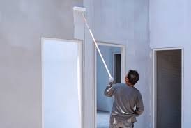 Painter in Hadapsar Pune providing interior and exterior home painting services with smooth wall finish