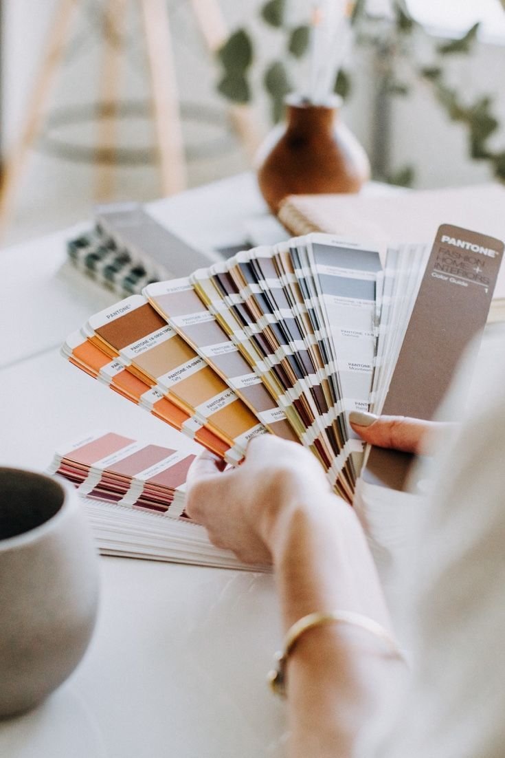 Colour selection and painting quotation in Pune